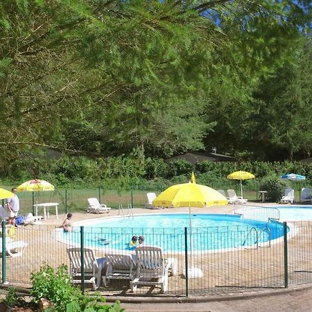 Vvf Cantal Champs-Sur-Tarentaine Екстер'єр фото