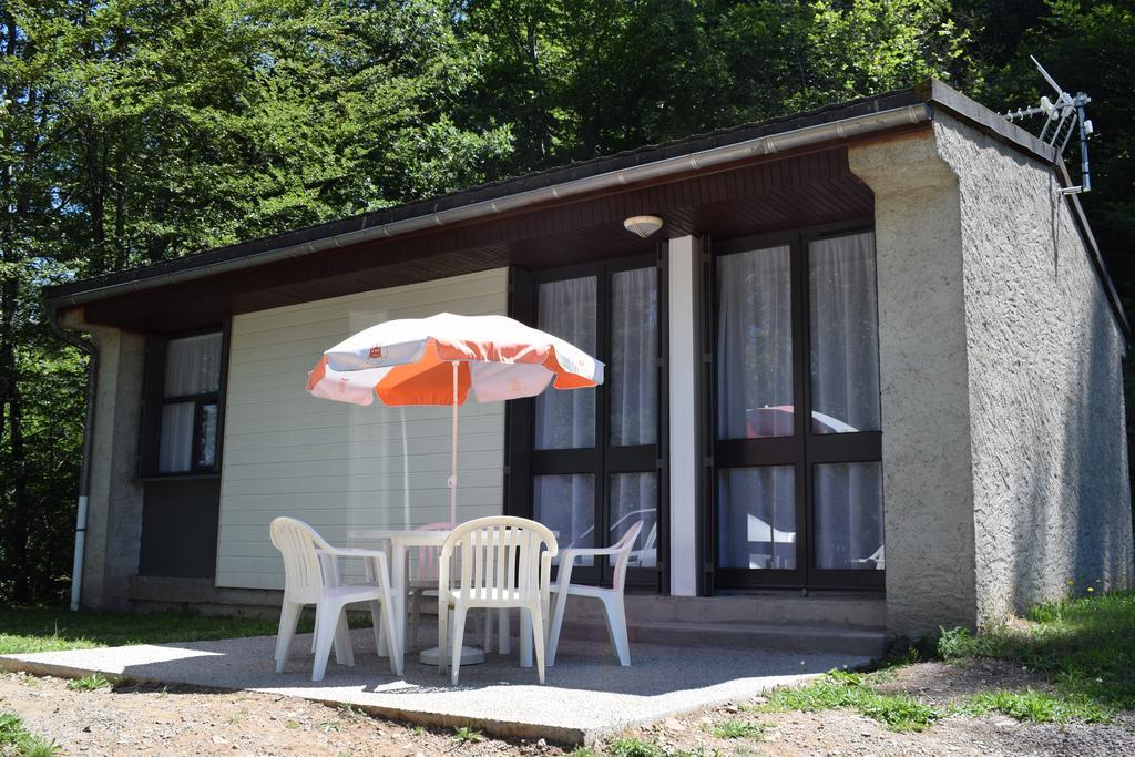 Vvf Cantal Champs-Sur-Tarentaine Екстер'єр фото